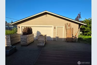 810 Century Court NE, Lacey, WA 98516 - Photo 4