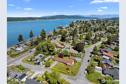 1213 Alaska Avenue, Anacortes, WA 98221 - Photo 6