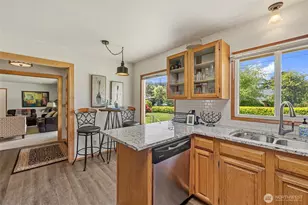 1213 Alaska Ave, Anacortes, WA 98221 - Photo 24