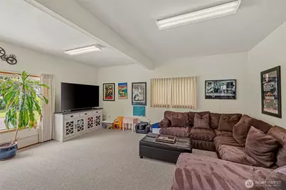 1213 Alaska Avenue, Anacortes, WA 98221 - Photo 32