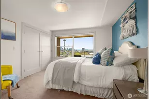 900 Warren Ave N, Seattle, WA 98109 - Photo 16