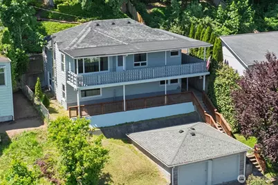 1906 N Wycoff Avenue, Bremerton, WA 98312 - Photo 1