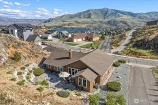 345 Orchard View Dr, Chelan, WA 98816 - Photo 38