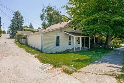 1710 36th Street, Everett, WA 98201 - Photo 4