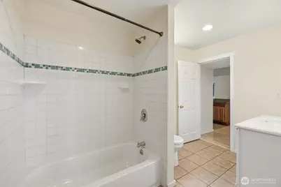 1710 36th Street, Everett, WA 98201 - Photo 16