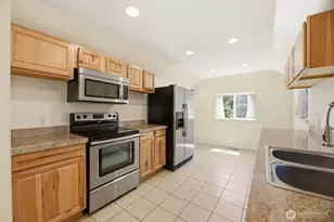 1710 36th St, Everett, WA 98201 - Photo 10