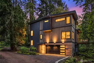10003 Manitou Beach Dr NE, Bainbridge Island, WA 98110 - Photo 2
