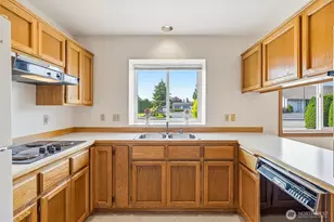 358 Cedar Dr, Lynden, WA 98264 - Photo 16