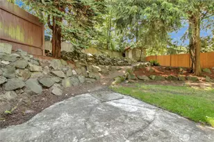 20627 7th Ave S, Des Moines, WA 98198 - Photo 32