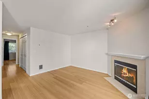 1900 NE 48th St, Renton, WA 98056 - Photo 12