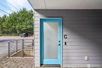 6325 34th Avenue SW #C, Seattle, WA 98126 - Photo 30
