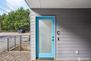 6325 34th Ave SW, Seattle, WA 98126 - Photo 30