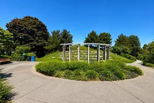 6325 34th Ave SW, Seattle, WA 98126 - Photo 28