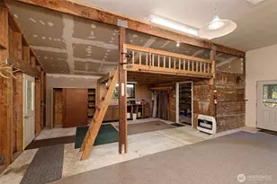 90 NE Lakeridge Dr, Belfair, WA 98528 - Photo 24