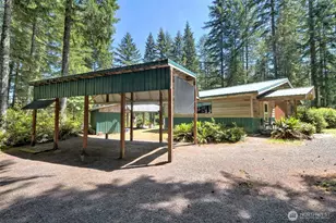 90 NE Lakeridge Dr, Belfair, WA 98528 - Photo 14