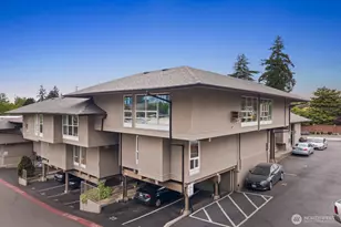 952 100th Ave NE, Bellevue, WA 98004 - Photo 1