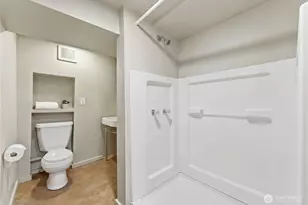 614 35th Ave, Seattle, WA 98122 - Photo 24