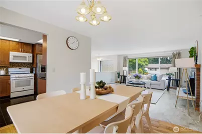 1727 Anacortes Avenue NE, Renton, WA 98059 - Photo 8