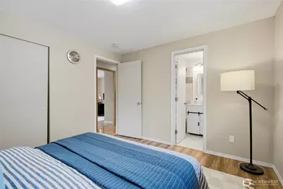 1727 Anacortes Avenue NE, Renton, WA 98059 - Photo 18
