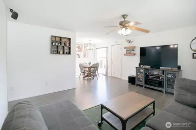 535 Diane Street SW, Castle Rock, WA 98611 - Photo 6