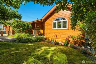 1051 Lightning Way, Camano Island, WA 98282 - Photo 4