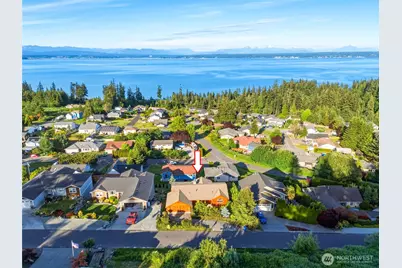 1051 Lightning Way, Camano Island, WA 98282 - Photo 2