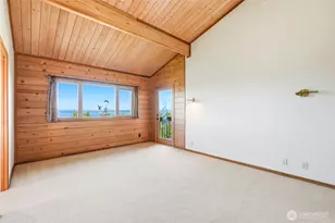 1051 Lightning Way, Camano Island, WA 98282 - Photo 20