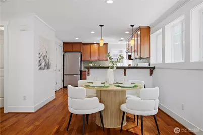 1022 Taylor Avenue N #A, Seattle, WA 98109 - Photo 10