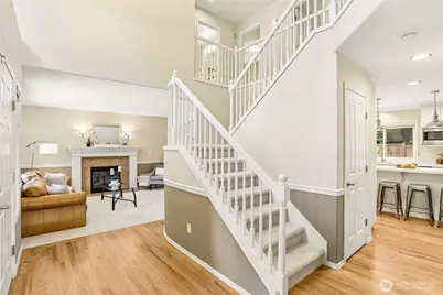 2906 257th Place SE, Sammamish, WA 98075 - Photo 2