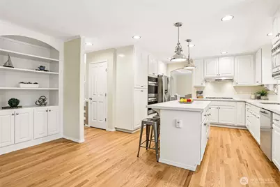 2906 257th Place SE, Sammamish, WA 98075 - Photo 8