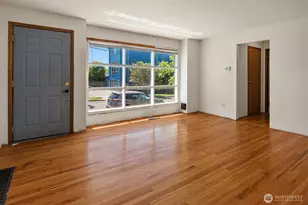 2816 NW 80th St, Seattle, WA 98117 - Photo 4
