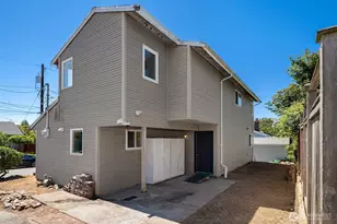 2816 NW 80th St, Seattle, WA 98117 - Photo 18