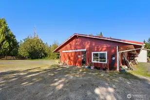 2410 304th St E, Roy, WA 98580 - Photo 30