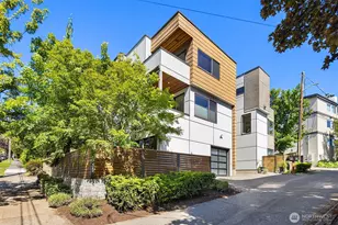 7812 Stroud Ave N, Seattle, WA 98103 - Photo 30