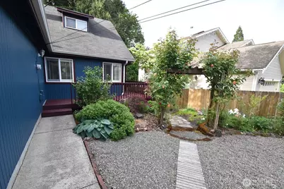 1725 Union Avenue SE, Olympia, WA 98501 - Photo 2