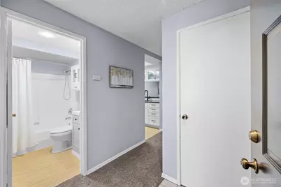 8812 20th Avenue NE #A105, Seattle, WA 98115 - Photo 4