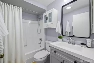 8812 20th Ave NE, Seattle, WA 98115 - Photo 8