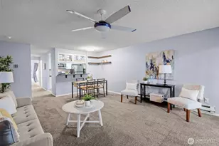 8812 20th Ave NE, Seattle, WA 98115 - Photo 16