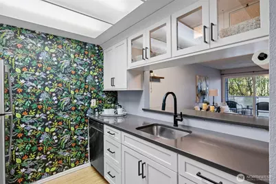 8812 20th Avenue NE #A105, Seattle, WA 98115 - Photo 12
