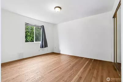 1020 S 230th Street #106, Des Moines, WA 98198 - Photo 16