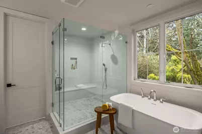 10618 NE 54th Lane, Kirkland, WA 98033 - Photo 22