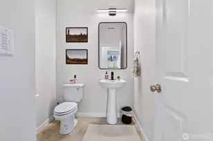 717 NE 382nd St, La Center, WA 98629 - Photo 22
