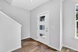 717 NE 382nd St, La Center, WA 98629 - Photo 4