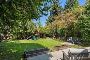 3242 NE 98th St, Seattle, WA 98115 - Photo 32