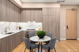 10232 NE 10th St, Bellevue, WA 98004 - Photo 6