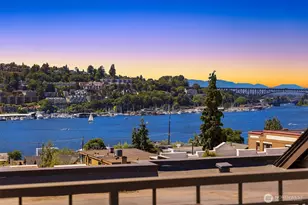 2035 Eastlake Ave E, Seattle, WA 98102 - Photo 24