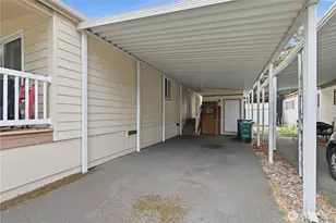 18425 NE 95th St, Redmond, WA 98052 - Photo 18