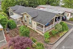 18425 NE 95th St, Redmond, WA 98052 - Photo 1