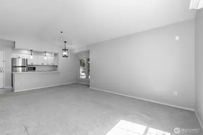 2560 118th Avenue SE #3-301, Bellevue, WA 98005 - Photo 10