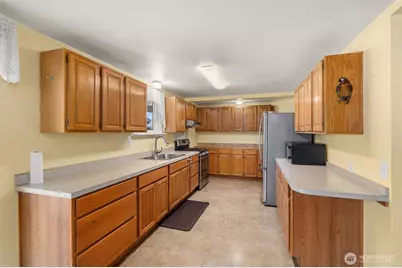 1214 B Street, Centralia, WA 98531 - Photo 10